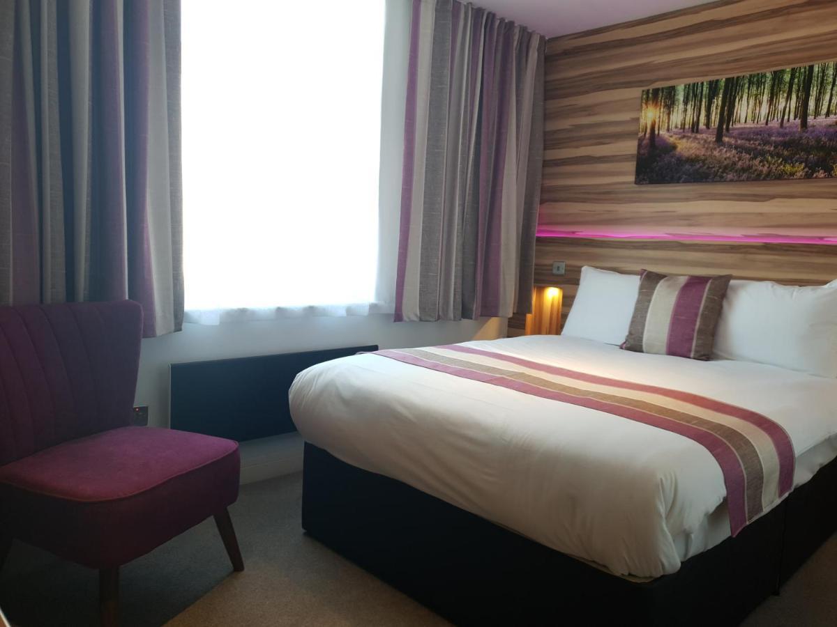 Hotel Escape