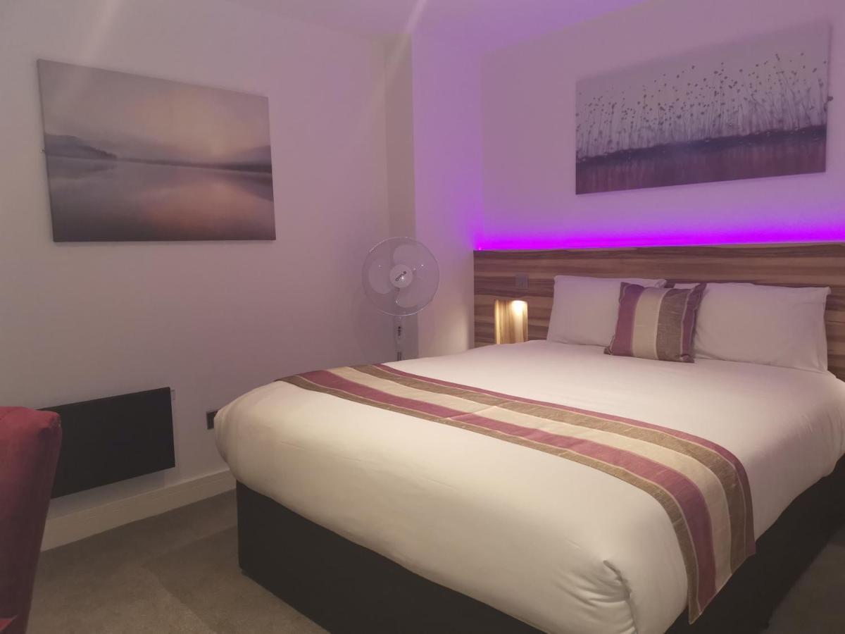 Escape Hotel 3*